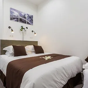Le Logis De Montmartre París